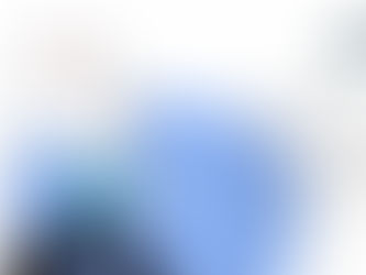 Une femme qui quitte l'hôpital pour aller à son domicile