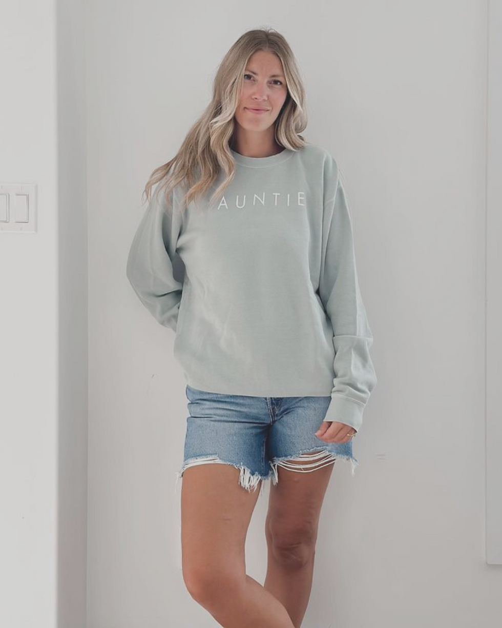AUNTIE