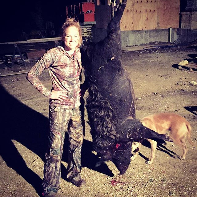 Another #tbt to my biggest #archery hog yet! I'm 5'7_ y'all, this thing was a monster