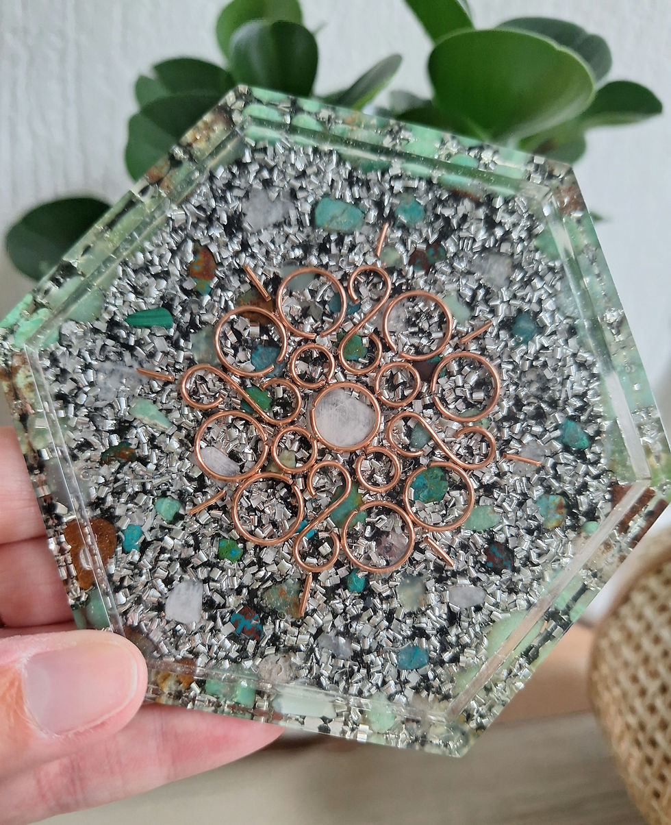 Thumbnail: With chrysoprase & moonstone