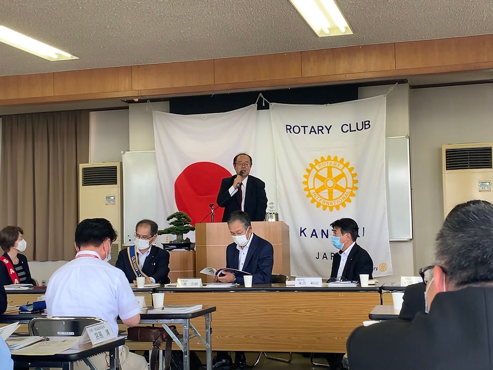 例会での卓話風景