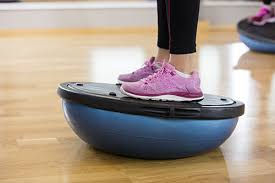 BOSU BALANCE IZAZOV - Testiraj svoj balans i osvoji nagrade