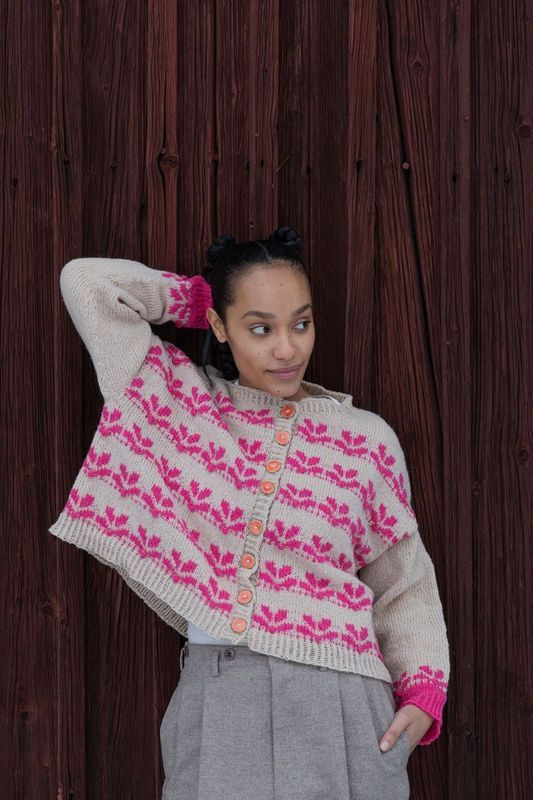 Thumbnail: Strands of Joy Vol II by Anna Johanna