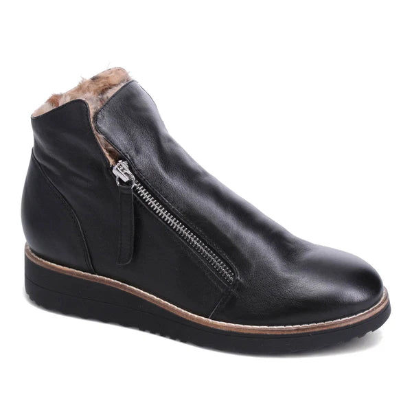 Django & Juliette Opal Black Boot