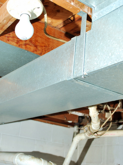 Old, Metal air ducts