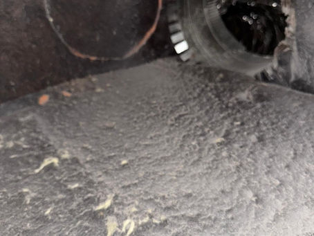 Air Duct Replacement vs. Cleaning: Which Does Your Houston Home Need?