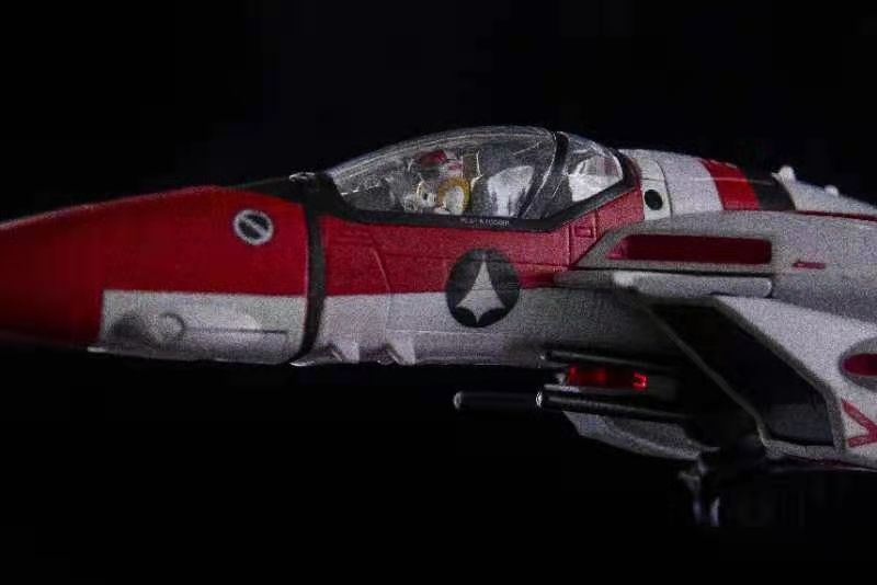 Thumbnail: FG Model FG-01 TF VF-1S Jetfire w/ Fast Pack Armor