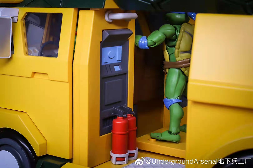 Thumbnail: [Back-to-Back Order] Turtle Shell 01 TNMT 1/12 Scale Party Wagon Vehicle