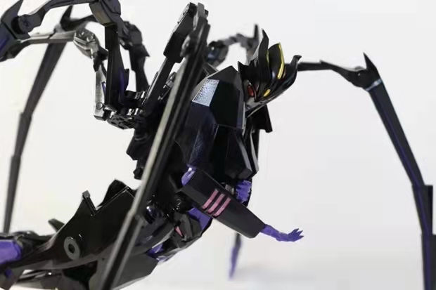 Thumbnail: [Back-to-Back Order] APC Toys Night Countess Blackarachnia