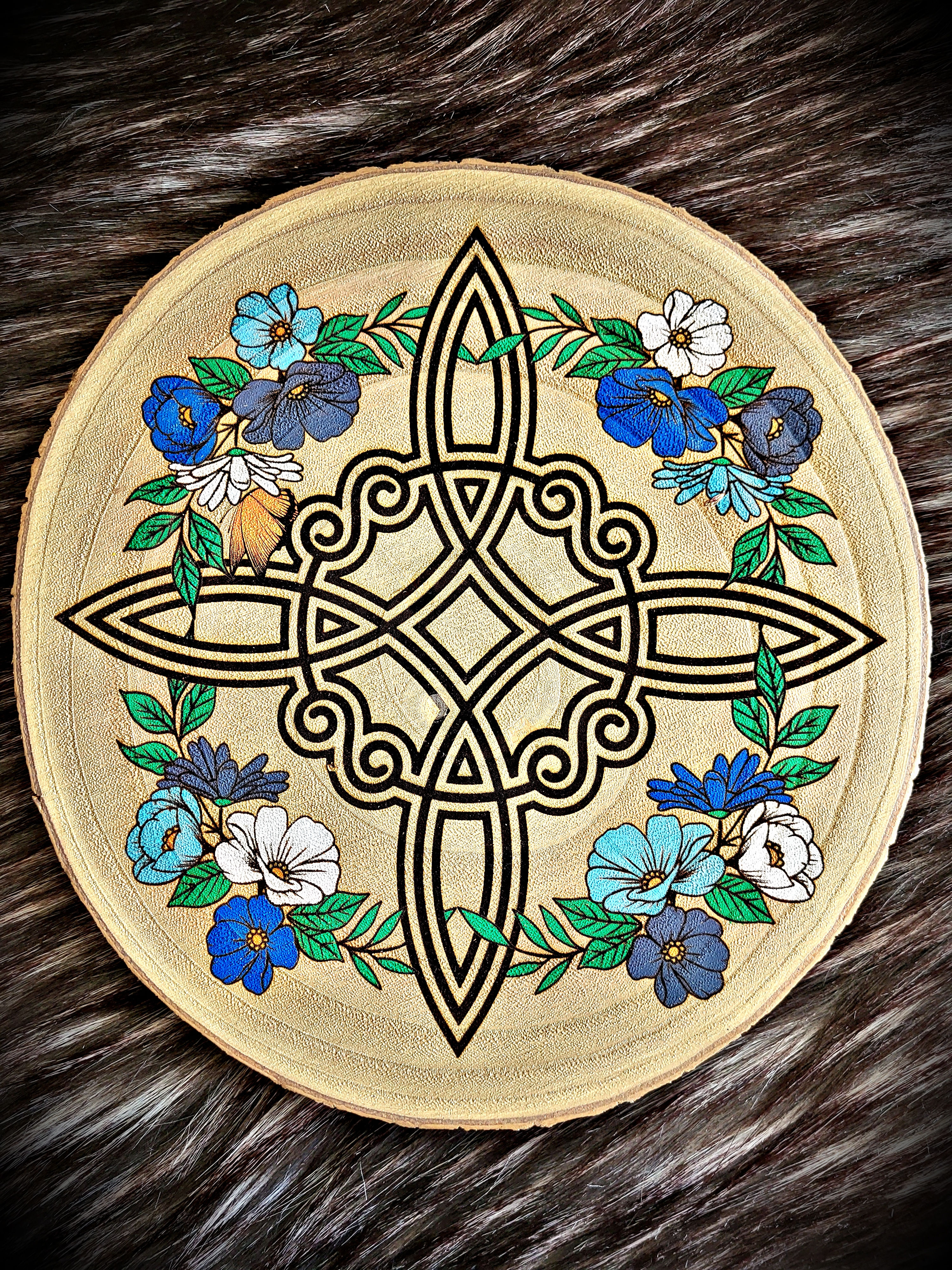 Rondin gravé Noeud de Sorcière