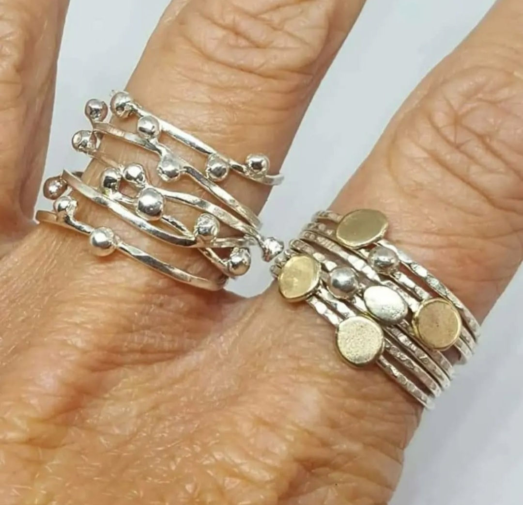 Stacking Vine Rings