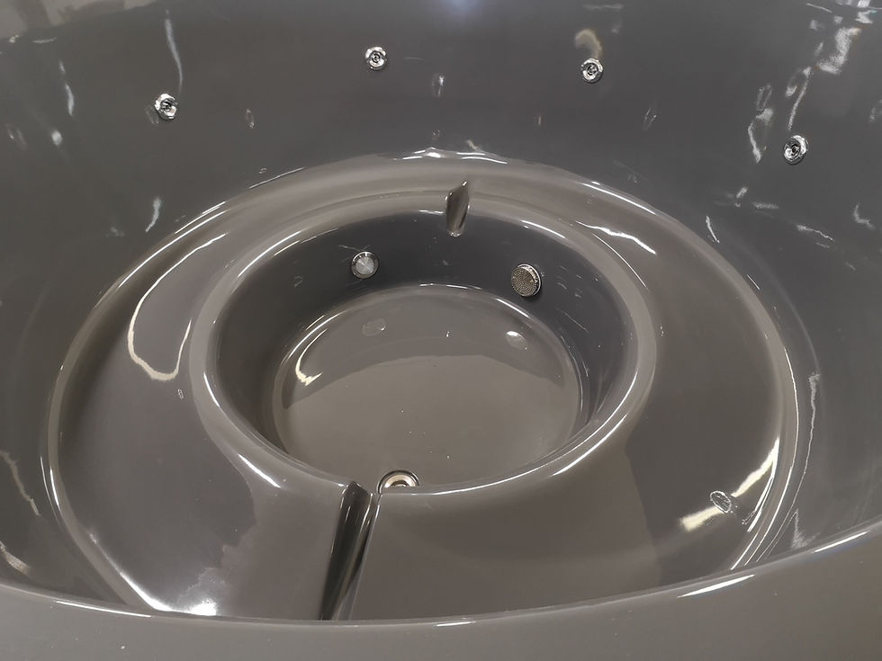 Thumbnail: XL-Hottub externe kachel