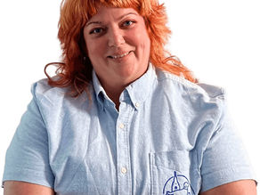 Grooming: When to Use a Groomer (And When to Step Up)