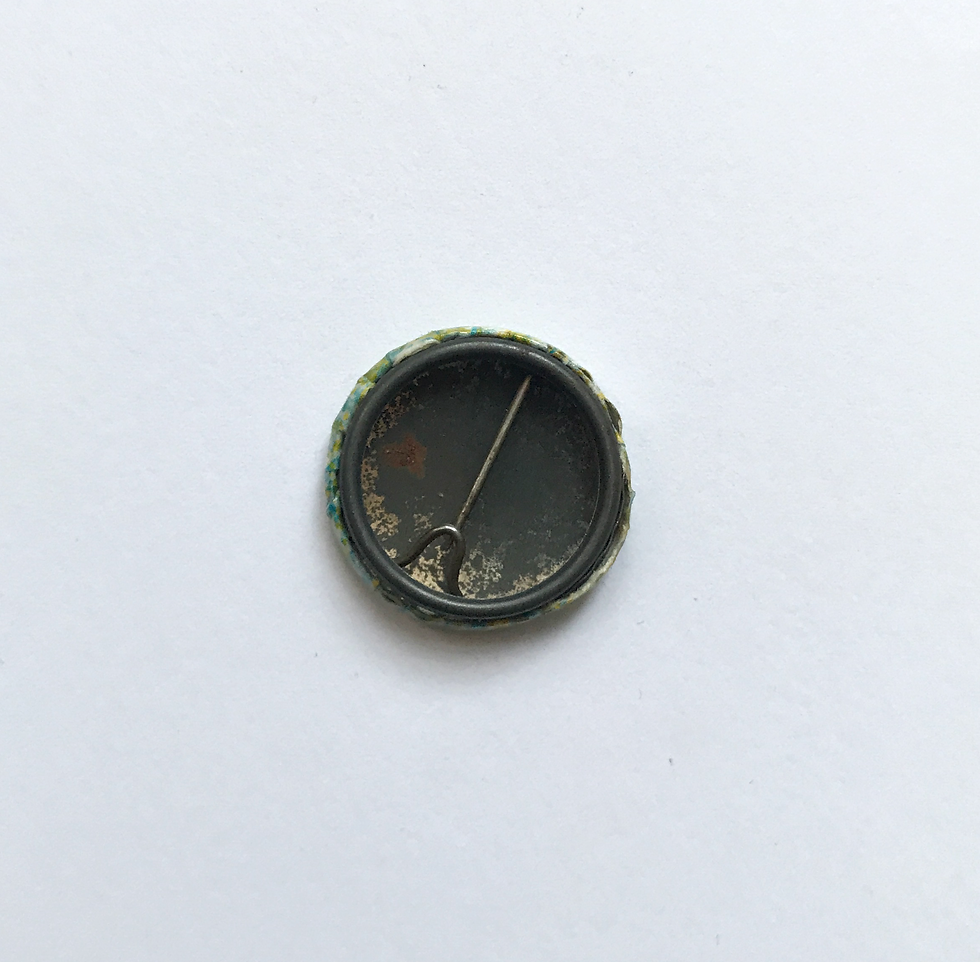 Thumbnail: Vintage ‘Unashamed Idealist’ Pin Badge