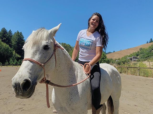 Olivia a trainer for Honor Equine 🐎_._.