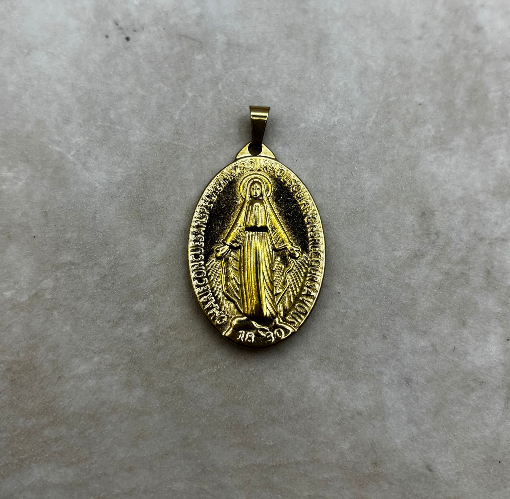 Dije Virgen Milagrosa 4,5cm