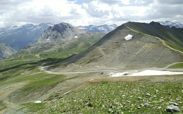 french alps mtb holidays