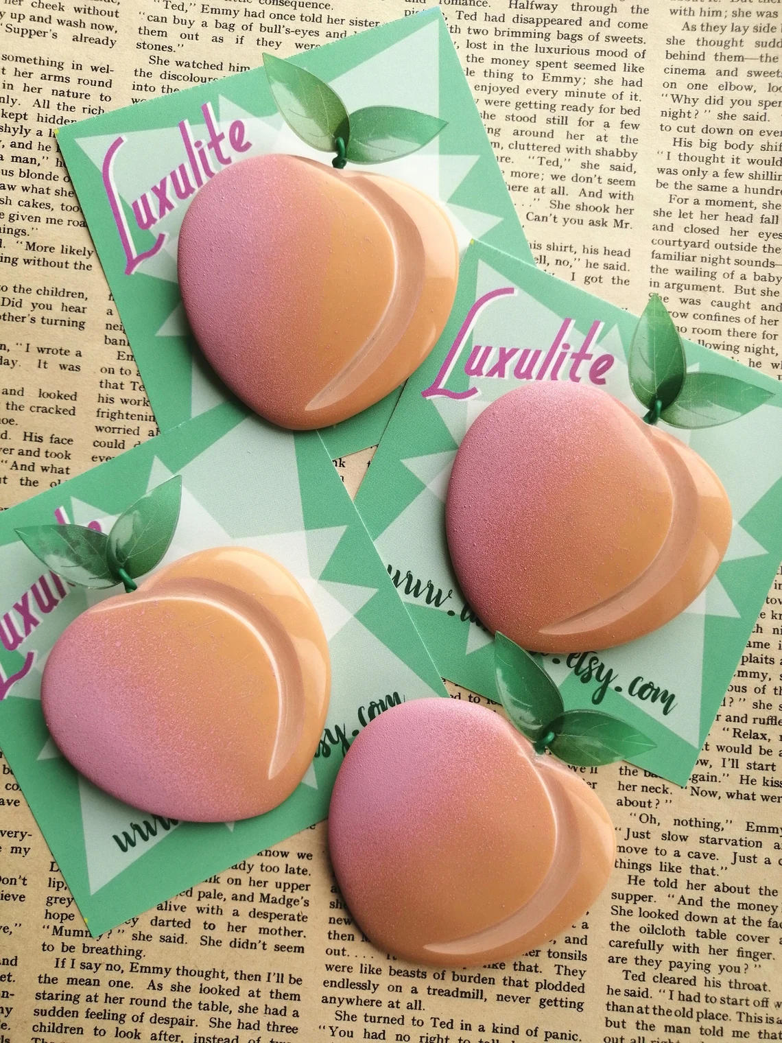 Thumbnail: Peachy Keen! Jumbo Brooch by Luxulite | Georgia peach Bakelite Fakelite