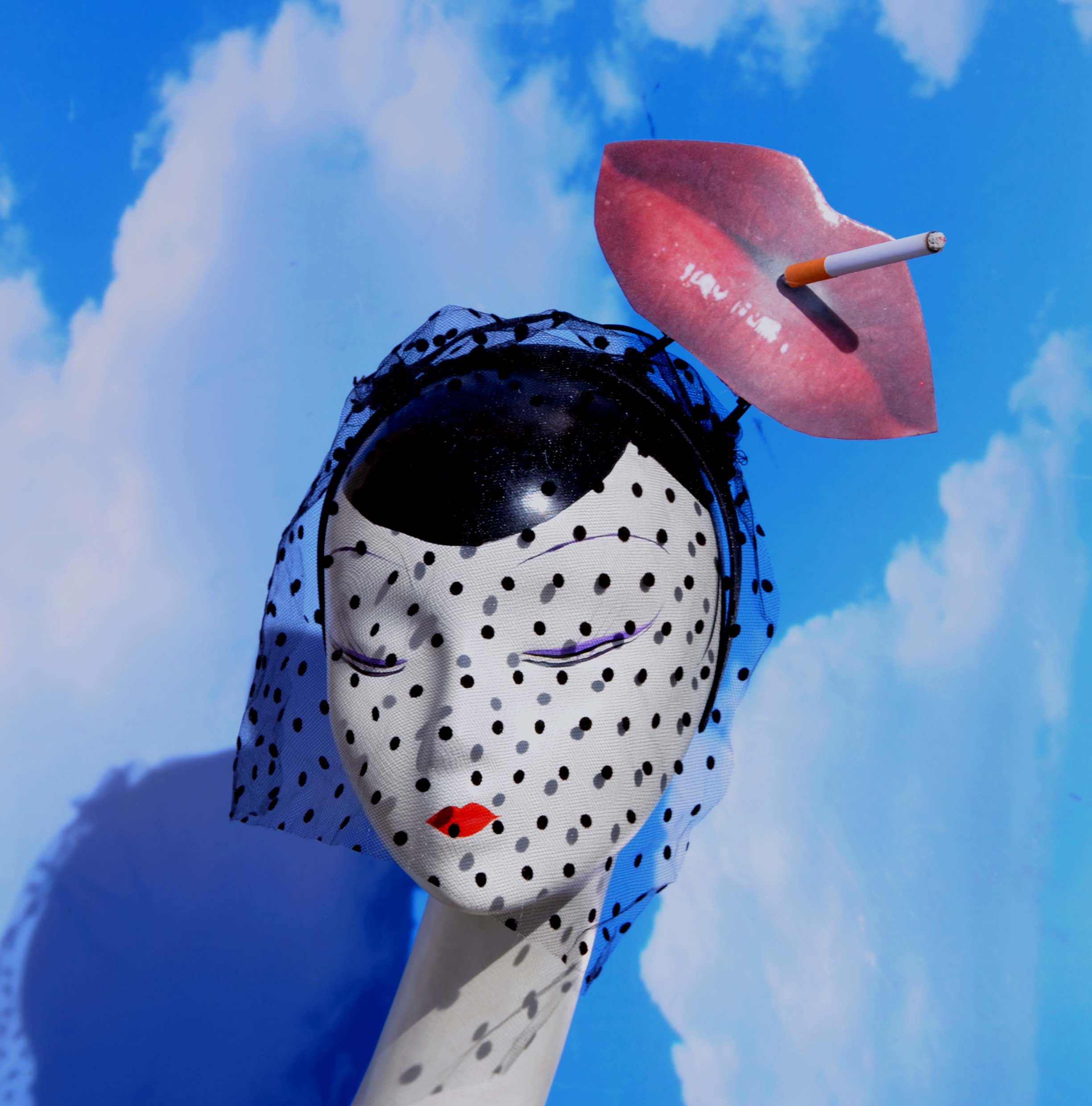 LONG SCARF SURREALIST SUSPENSION main image 1