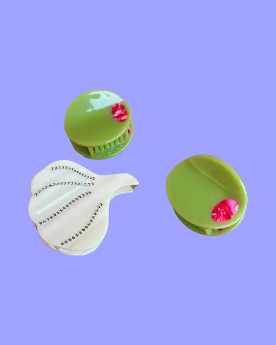 Thumbnail: Garlic Rhinestone Hair Claw | The Peach Fuzz | Gag Gift for Foodies