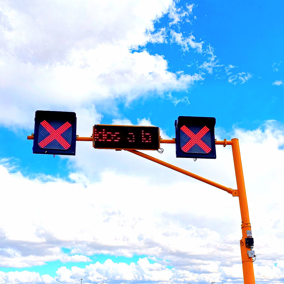 Miniatura: Semaforo Vehicular LED 60x60 Cruz Pare / Flecha Siga AX-SM41C | Industrial AXCSS