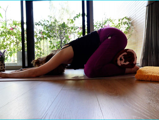 Can’t Sleep? Try this 20 Minute Yin Yoga Practice for Deep Sleep