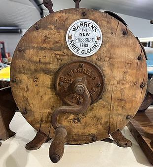 Antique knife polisher