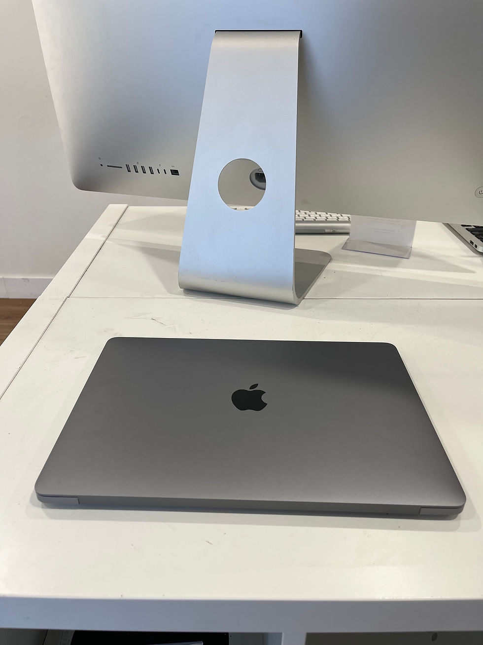 Thumbnail: MacBook Air "M1" 8 CPU/7 GPU 13", 8GB, 256GB "H91428"
