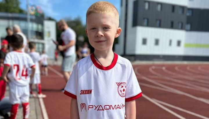 Линнік Святослав, 1-Б