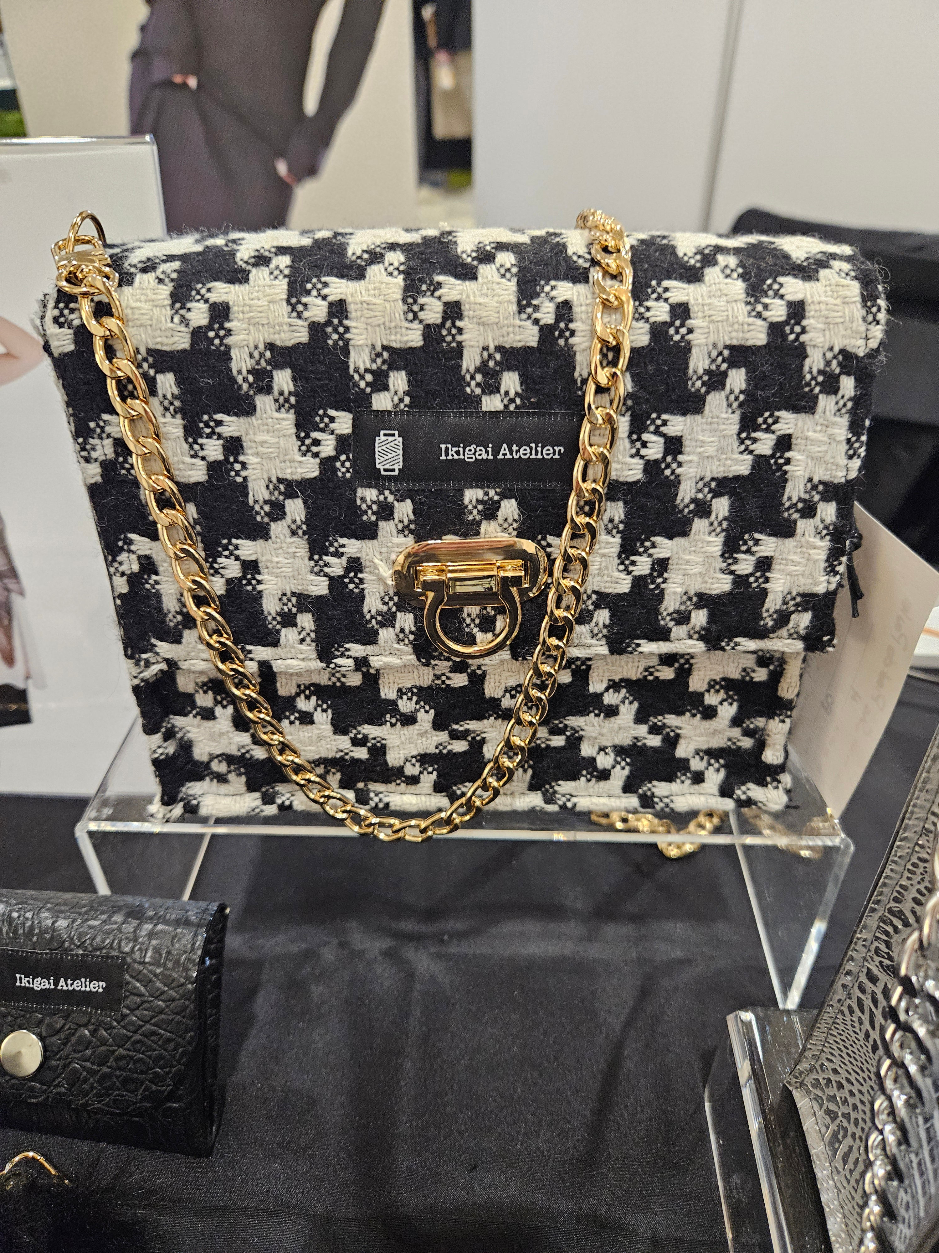 Small messenger bag