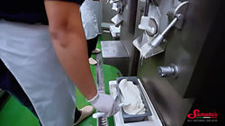 Sameros How we make gelato - frame at 0m56s