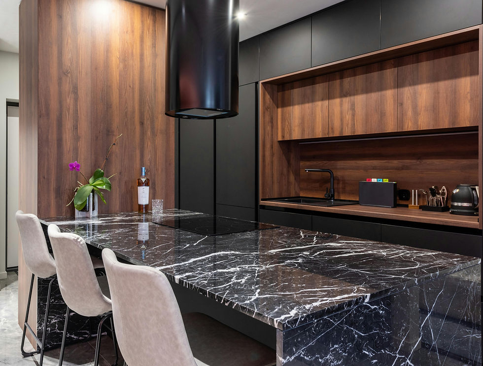 Black Home Decor 6980655.jpg