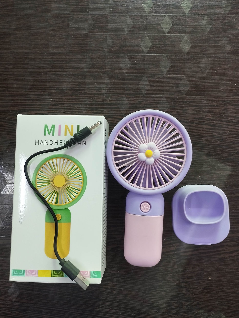 Mini Portable Rechargeable Fanmhtmiv-iiip84