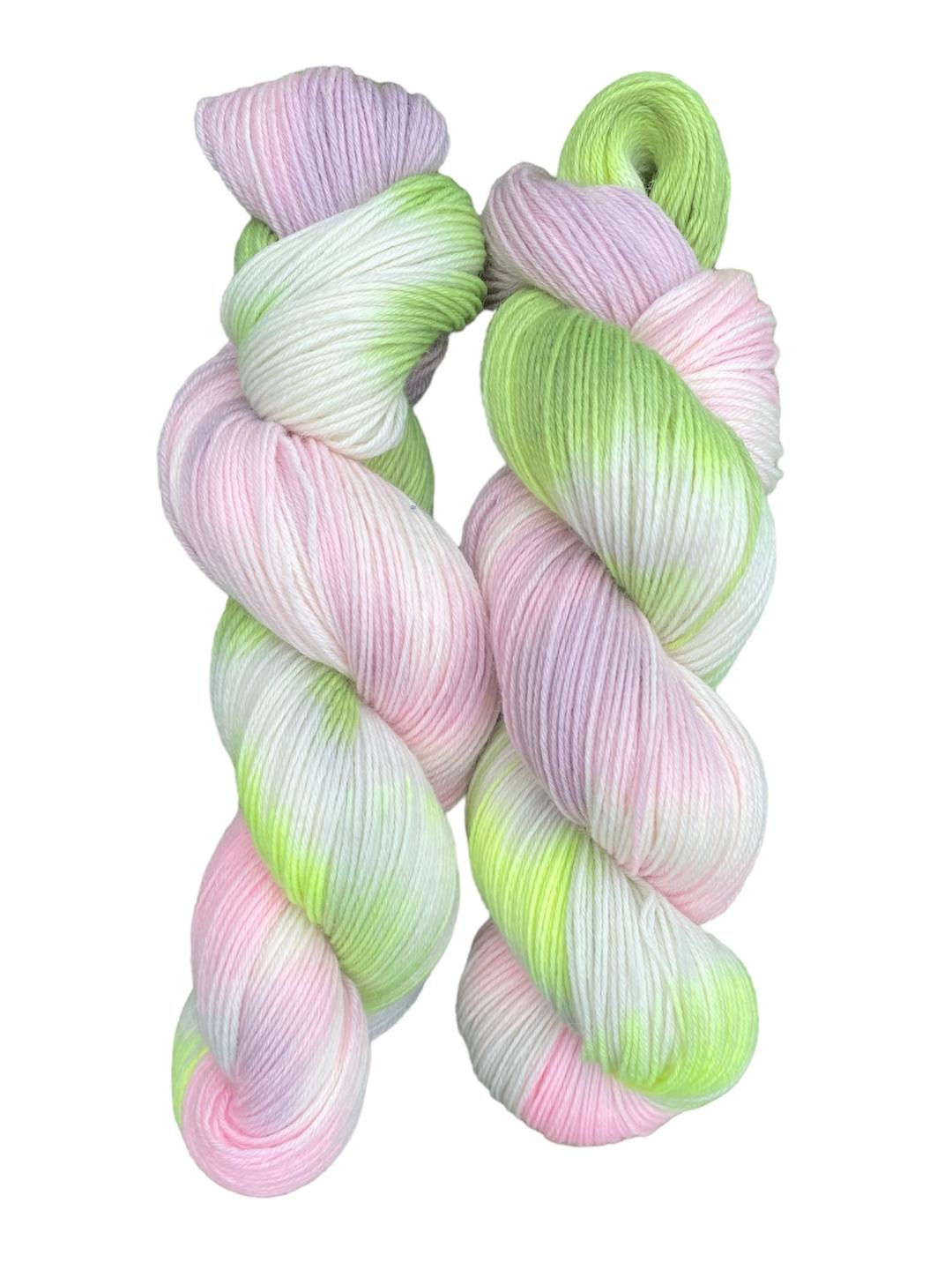Gladioli Dk sock  yarn