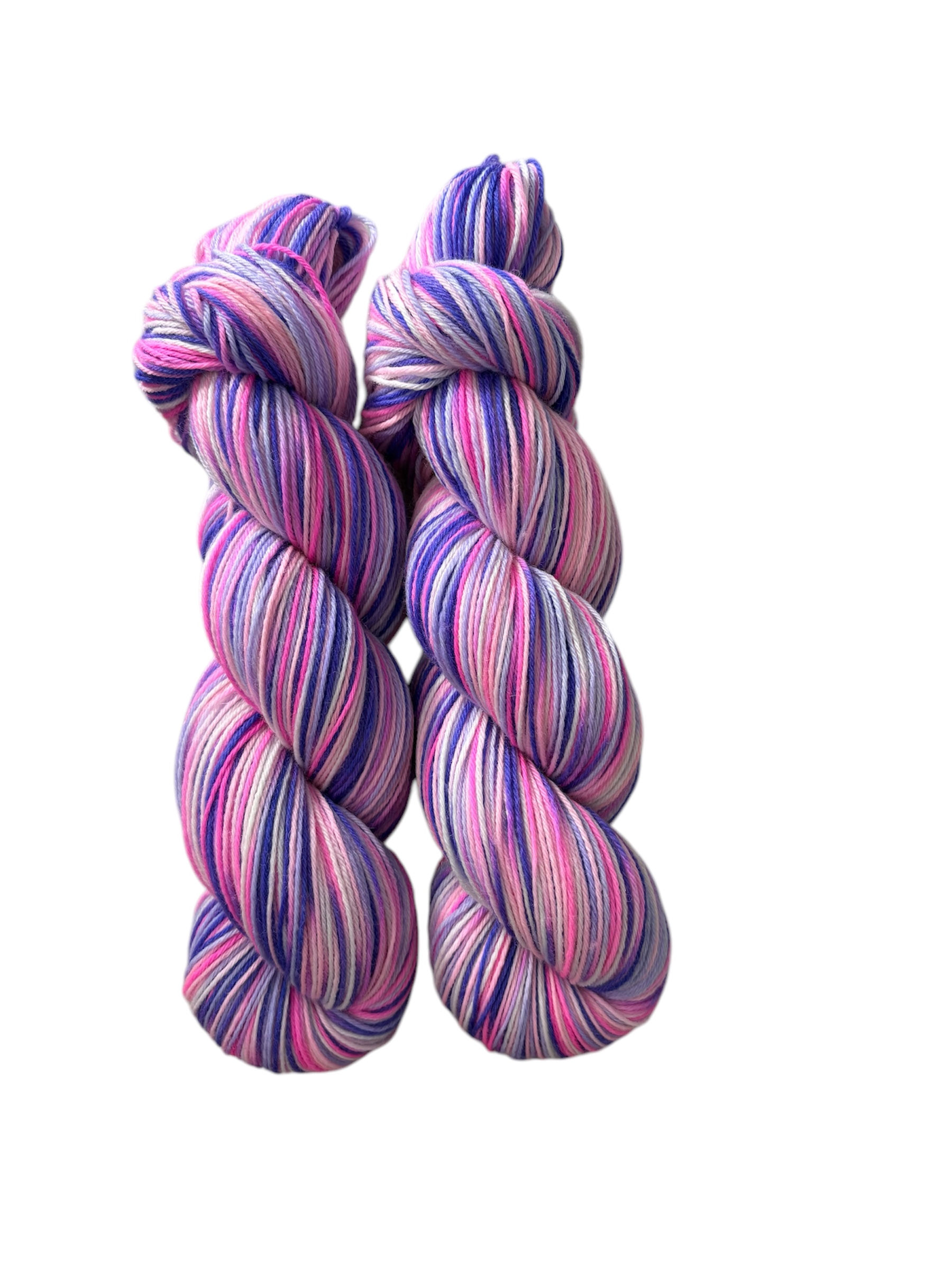 Hand dyed self striping yarn