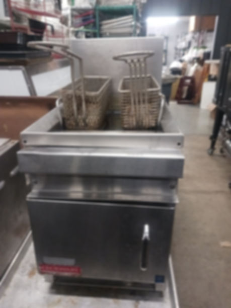 Cecilware Propane Countertop Fryer