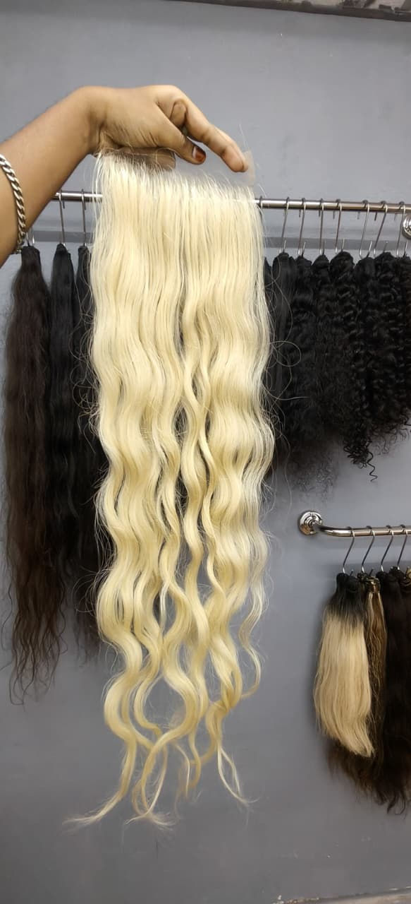 Thumbnail: BLONDE CLOSURE