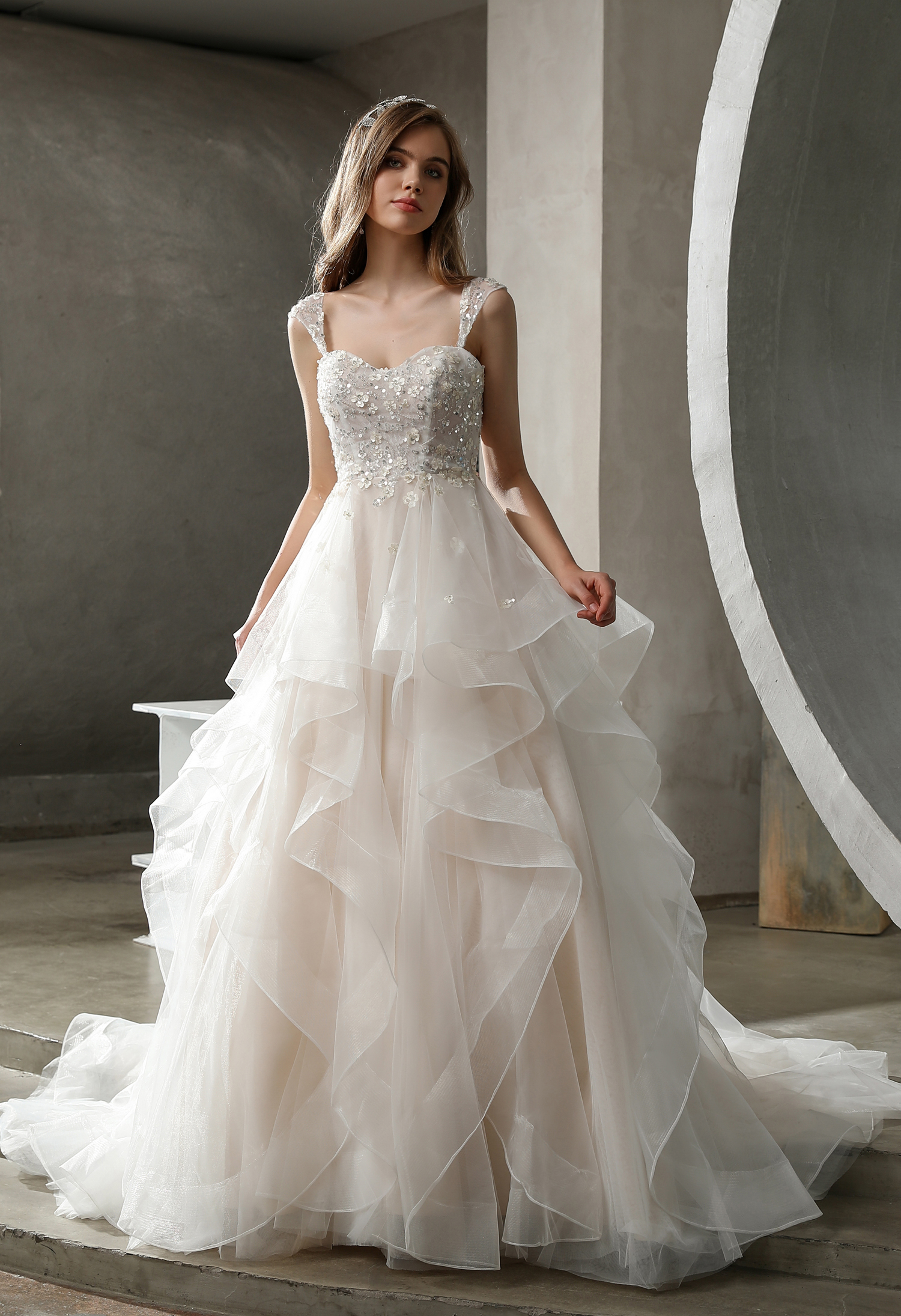 Valley Bridal — photo 8 of 18