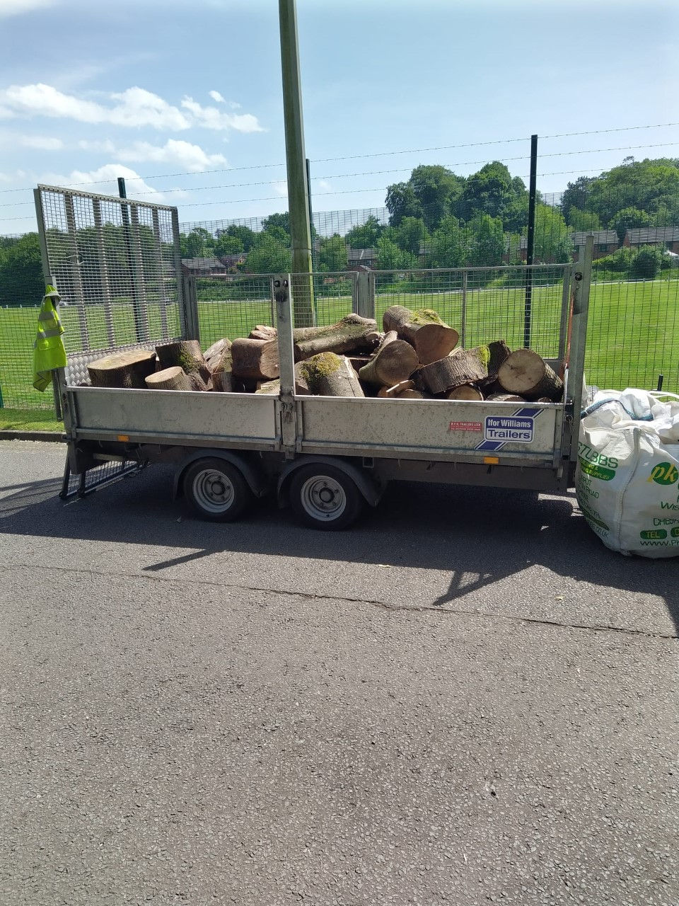 thumbnail_PHOTO-2022-08-02-14-02-37 (1)