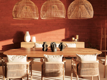 Comedor de madera con muebles resistentes a climas tropicales y tonos cálidos.