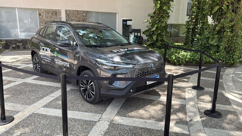 Toyota do Brasil expôs Corolla Cross híbrido flex, na Colômbia, durante a V Conferência Internacional de Biocombustíveis