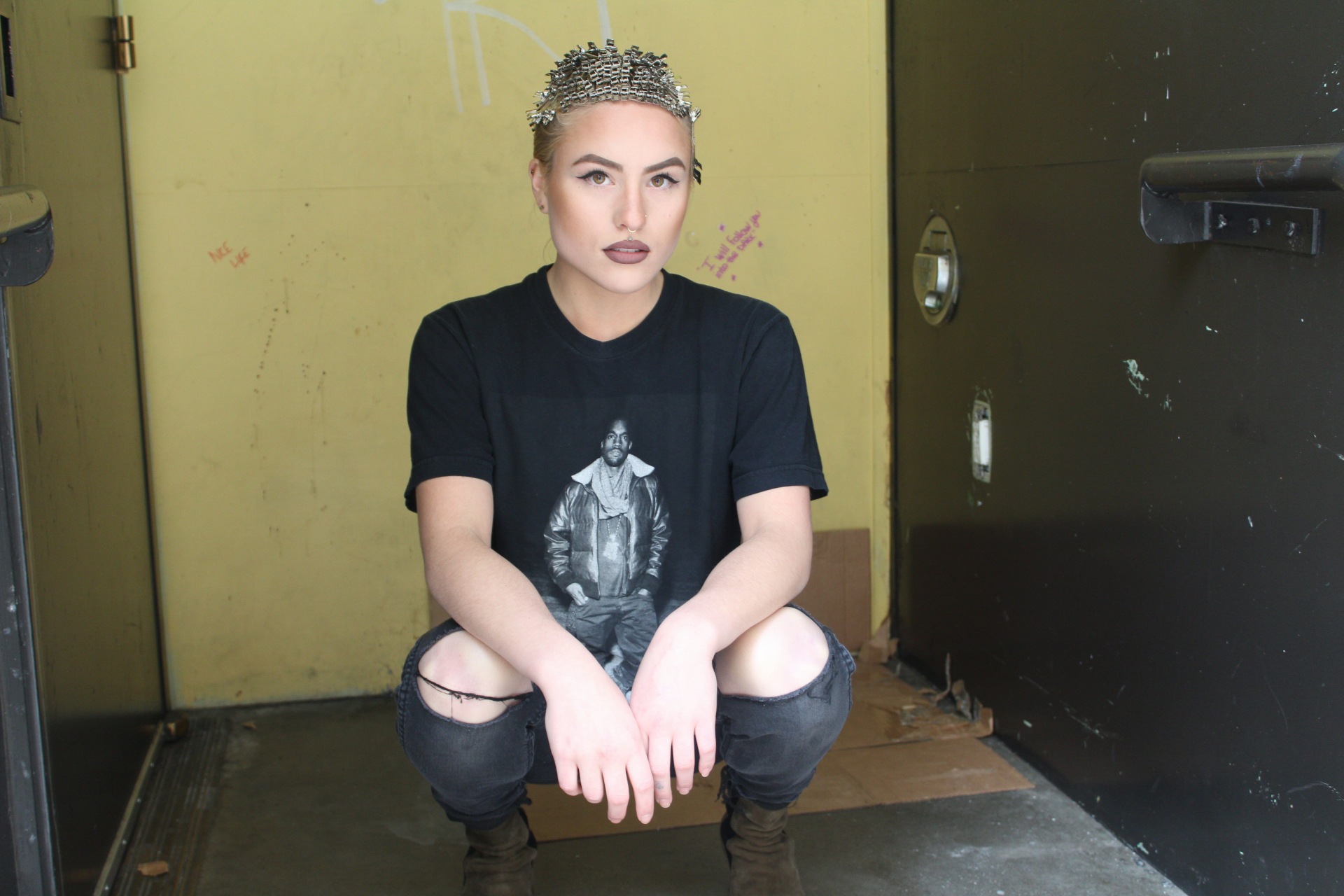 Crowned Metallic Queen