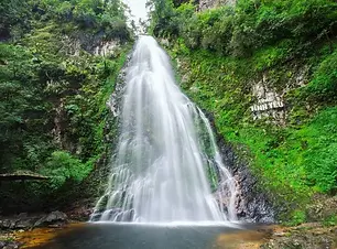 Sapa-Waterfalls-Tour-20.webp