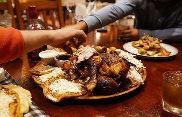 POLLO EN BRASA.jpeg