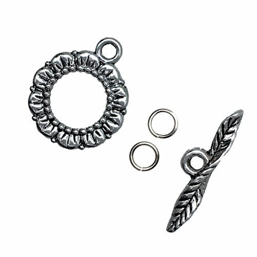 44TOG-37-2017-12 • Toggle Clasp • Flower Leaf • 20x17mm • Antique Silver-Plated | Smoky Mountain Beads
