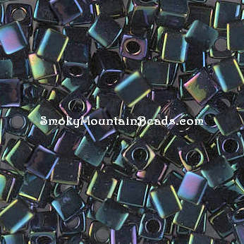 SB4-452 • Metallic Dark Blue Iris 4mm Cube | smokymountainbeads.com