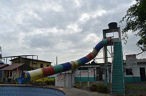 COMPLEJO TOBOGANES.JPG