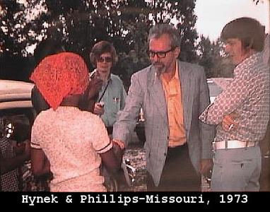 J. Allen Hynek shaking hands with James Richards' Family while investigation the Columbia, Missouri ufo sighting in 1973.