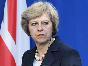 Theresa May este nevoită să facă față unei noi opoziții cu privire la Brexit, din partea propriului