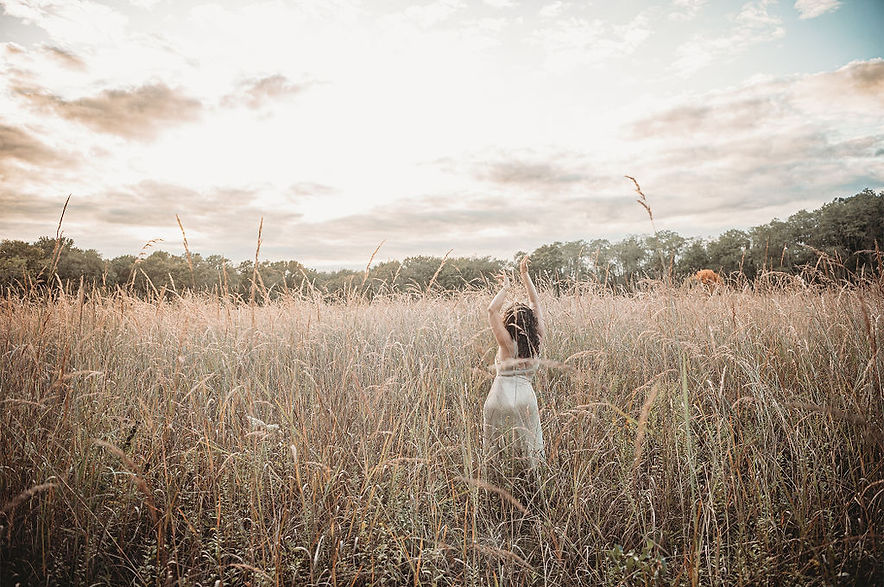 SabrinaNorrie_WildWomanSessions_Touchup-11 (2).jpg